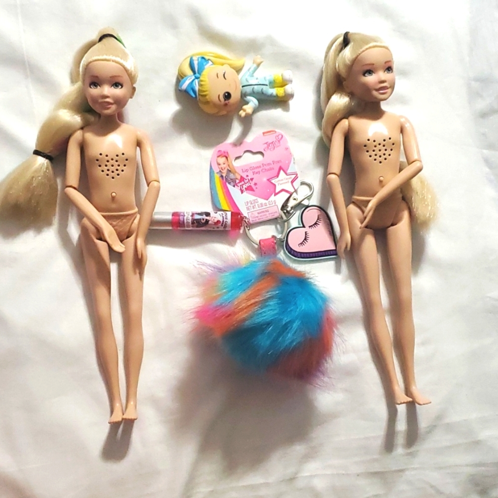 :Lot of 2 preowned singing talking jo jo siwa dolls nude & new Lip Pouf Keychain